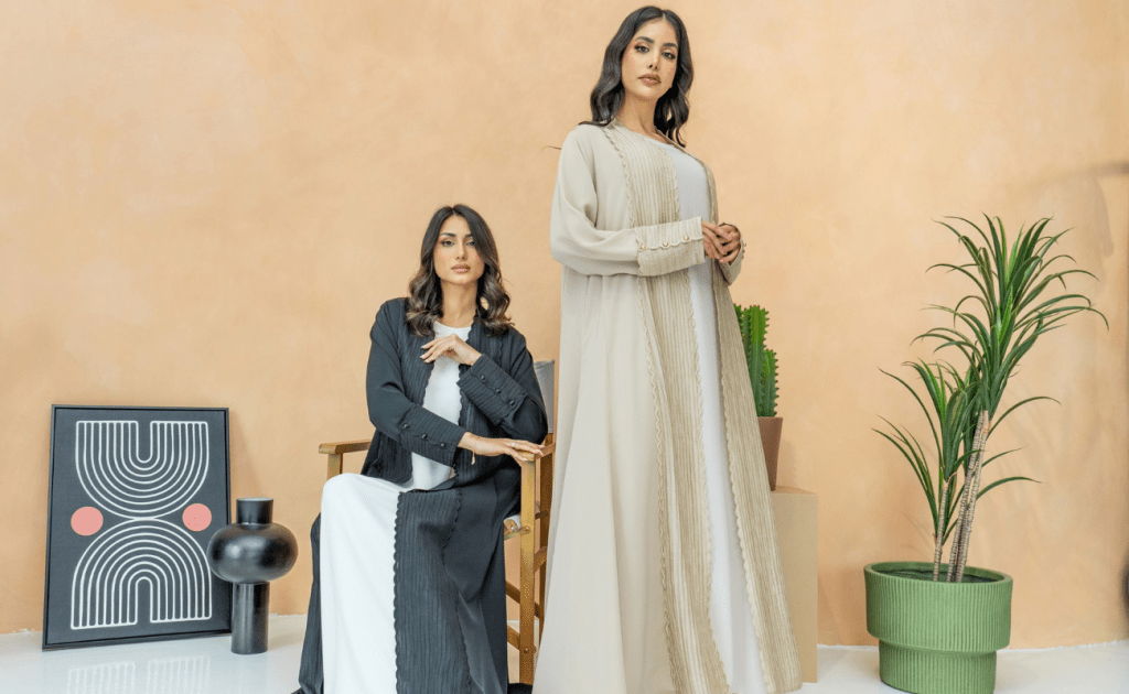 Femme musulmane moderne : élégance, foi et confiance