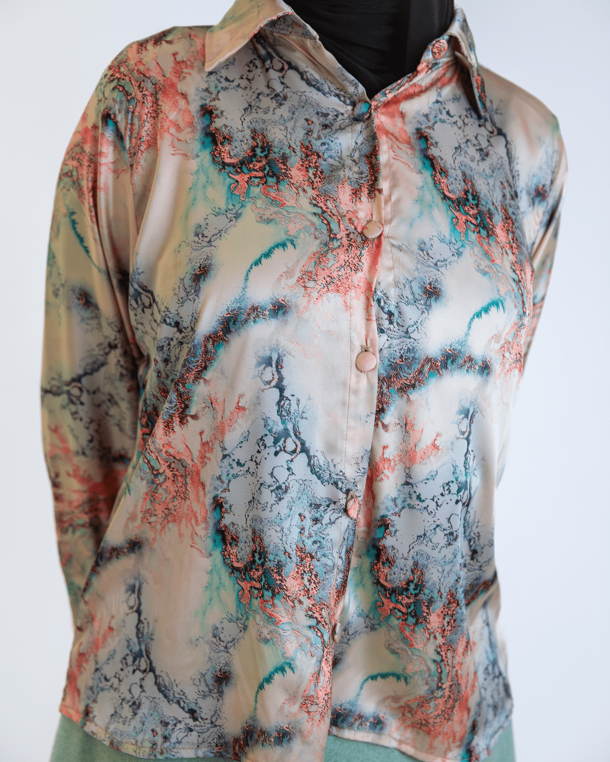 Chemise Satinée Marbrée “Luna Gold”